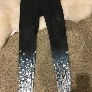 Alo - Size small - yoga / Pilates / barre